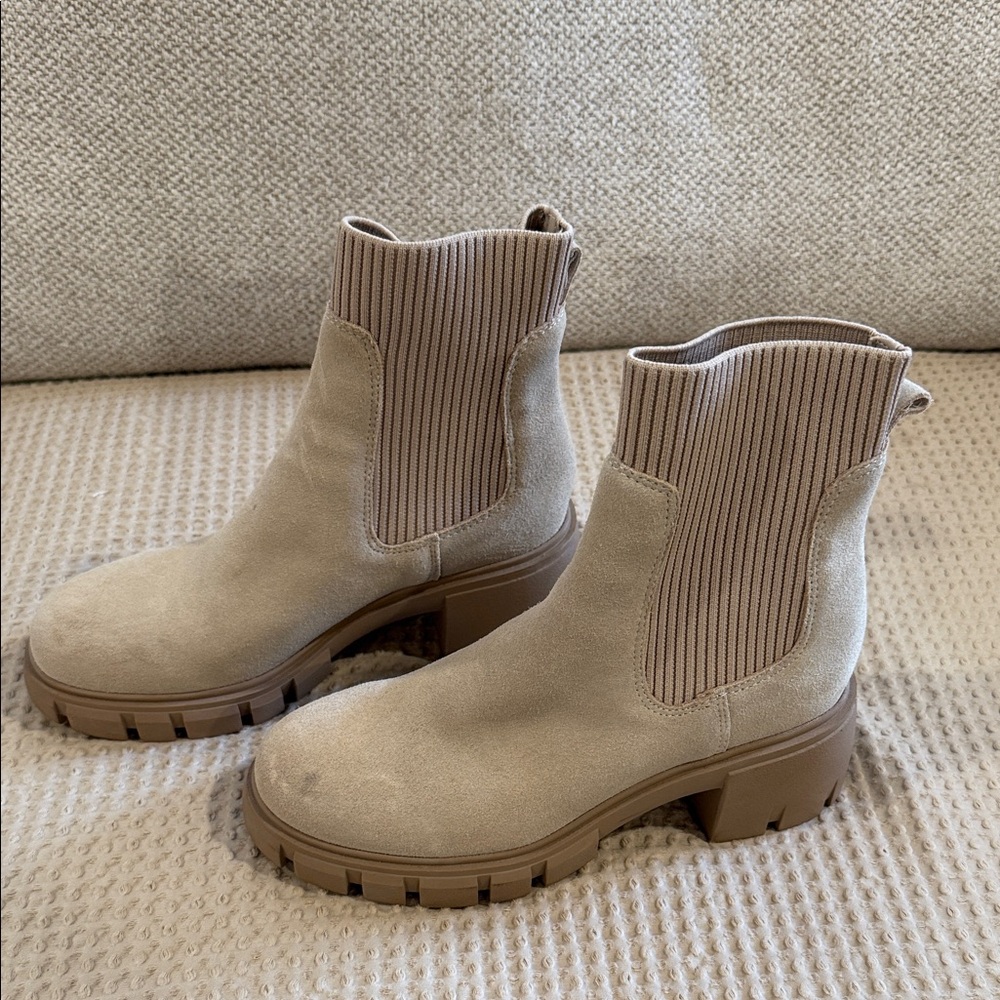 Steve Madden Tan Ankle Booties